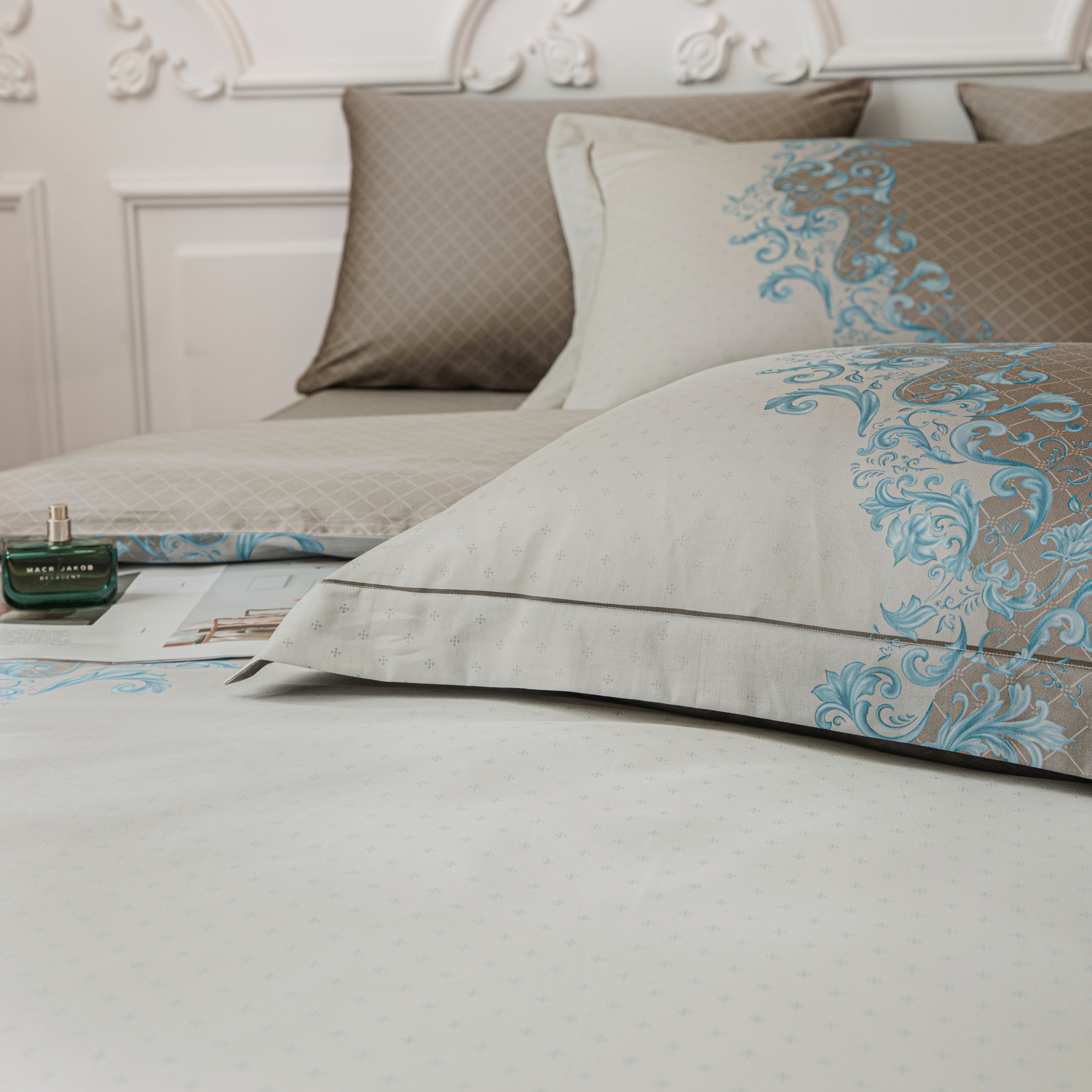 Regina Bed Linen Set