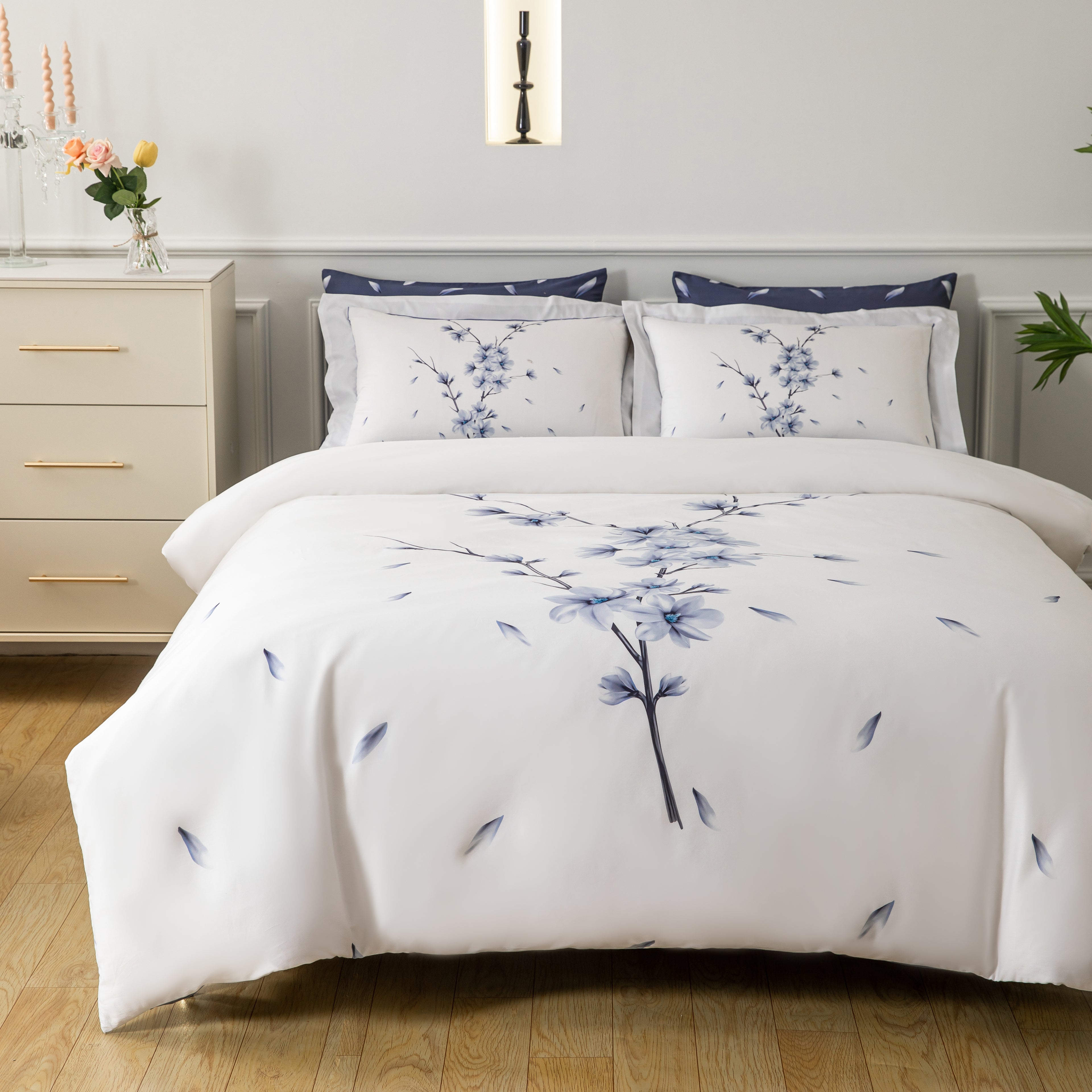 Winter Blossom Bed Linen Set