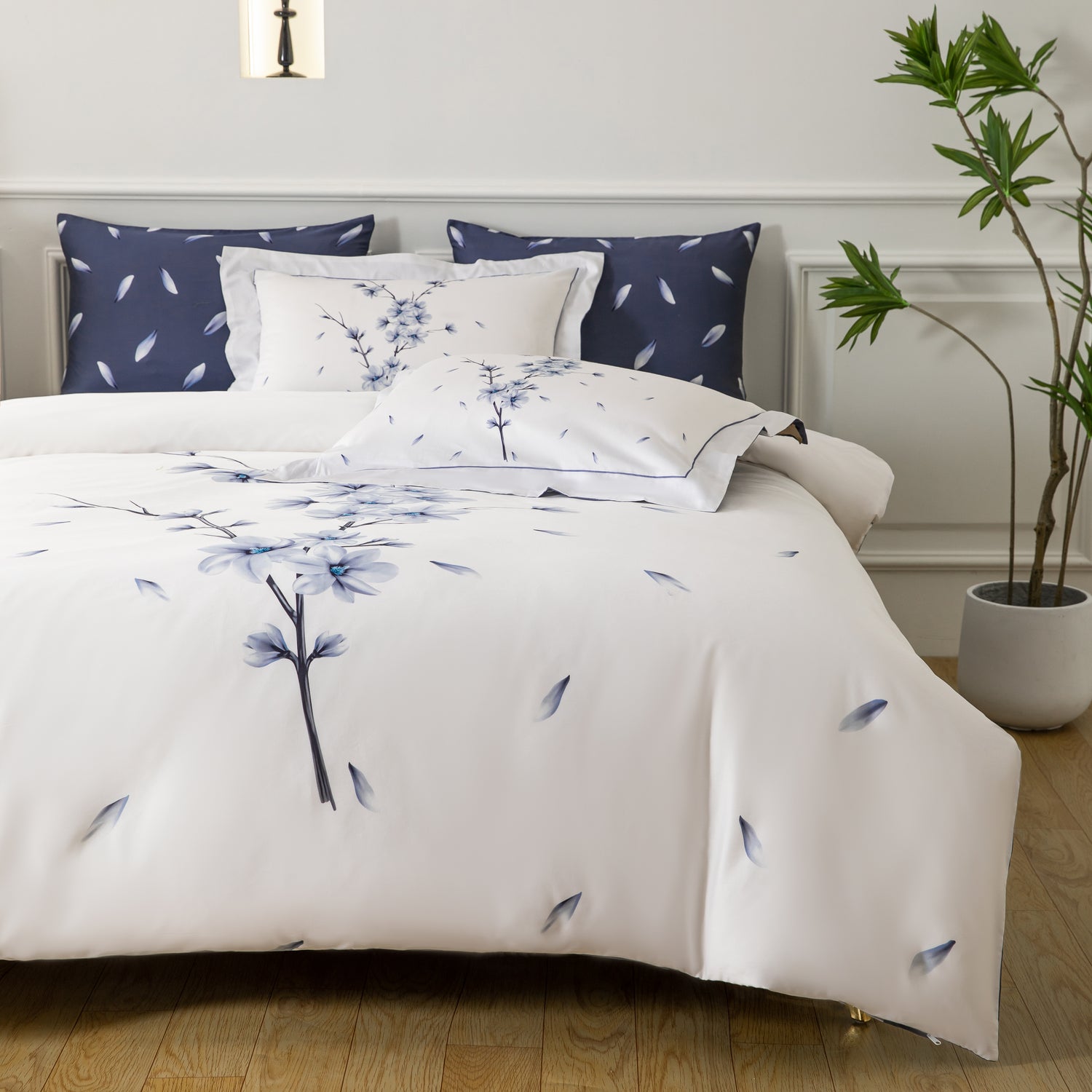 Winter Blossom Bed Linen Set