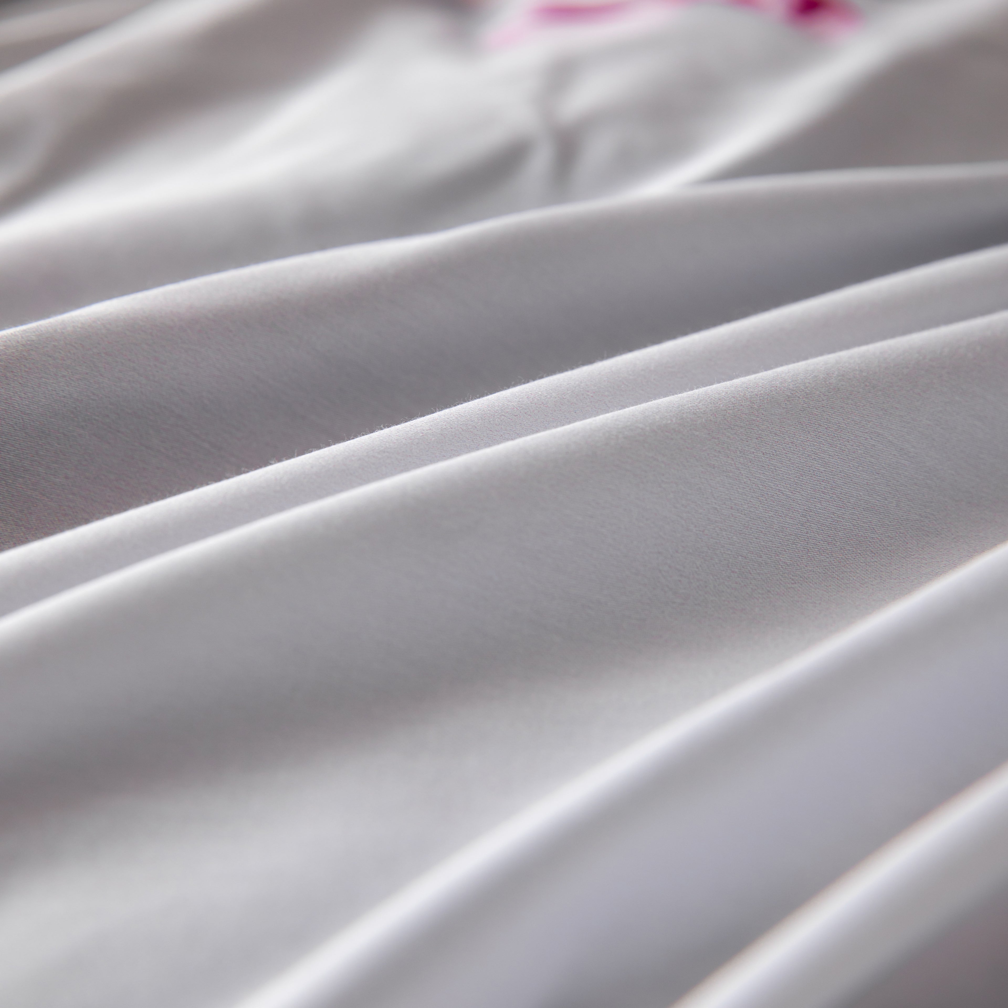 Pink Magnolias Linen Set