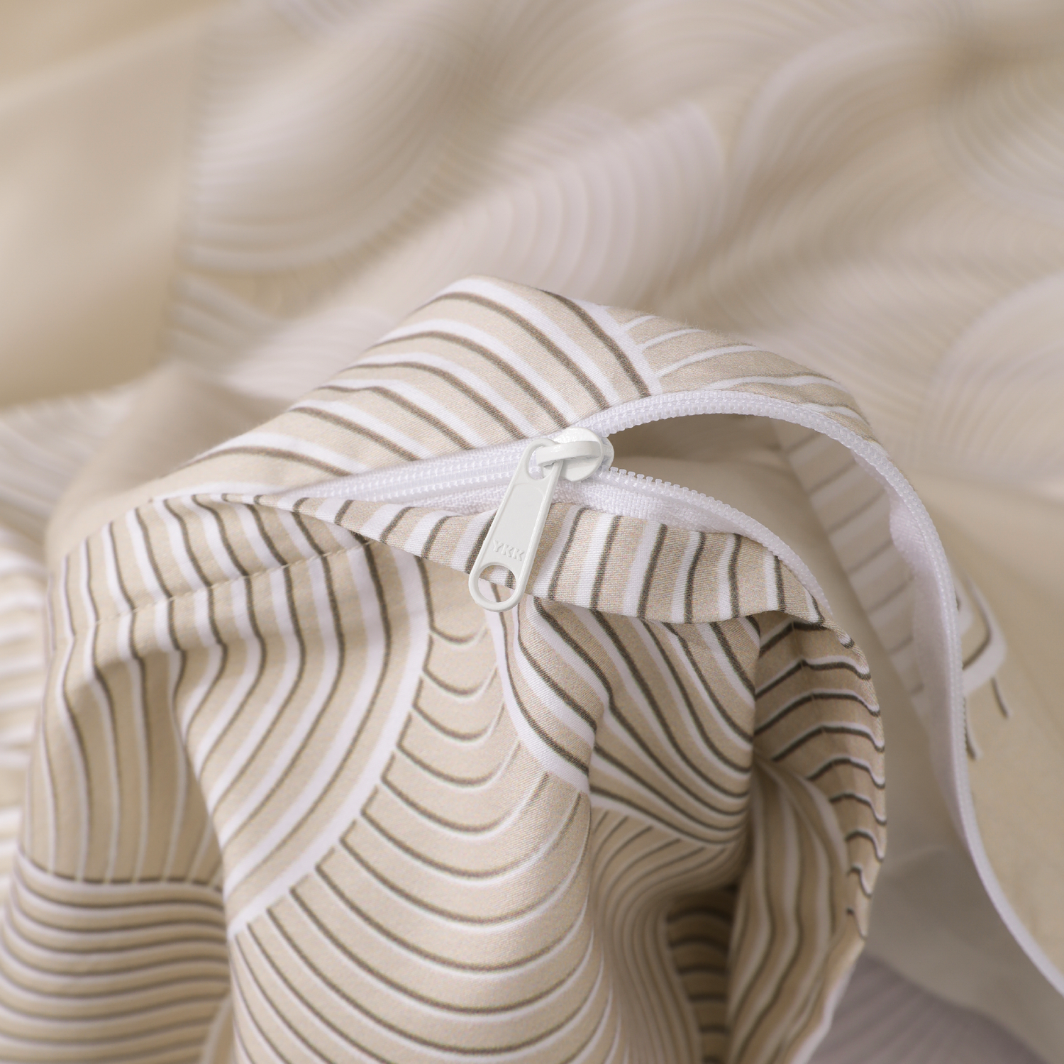 Liora Bed Linen Set