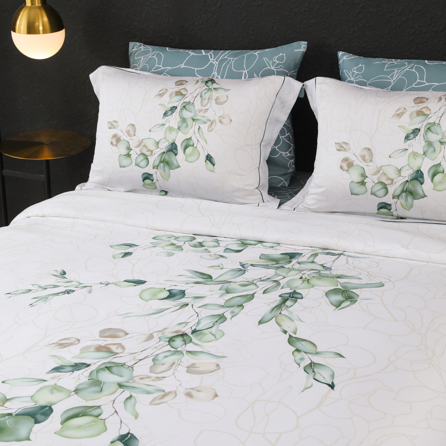 Amara Bed Linen Set