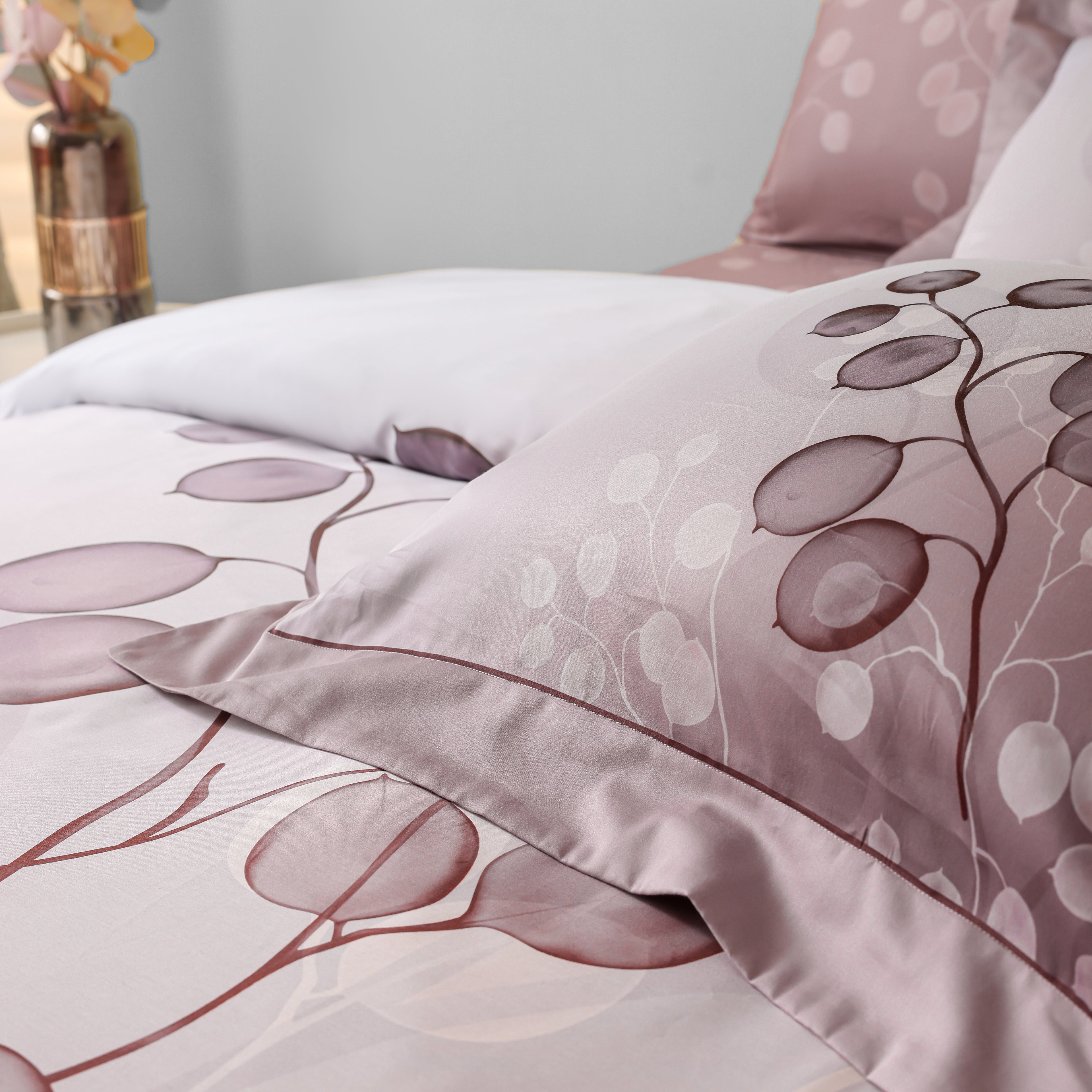 Caprice Bed Linen Set