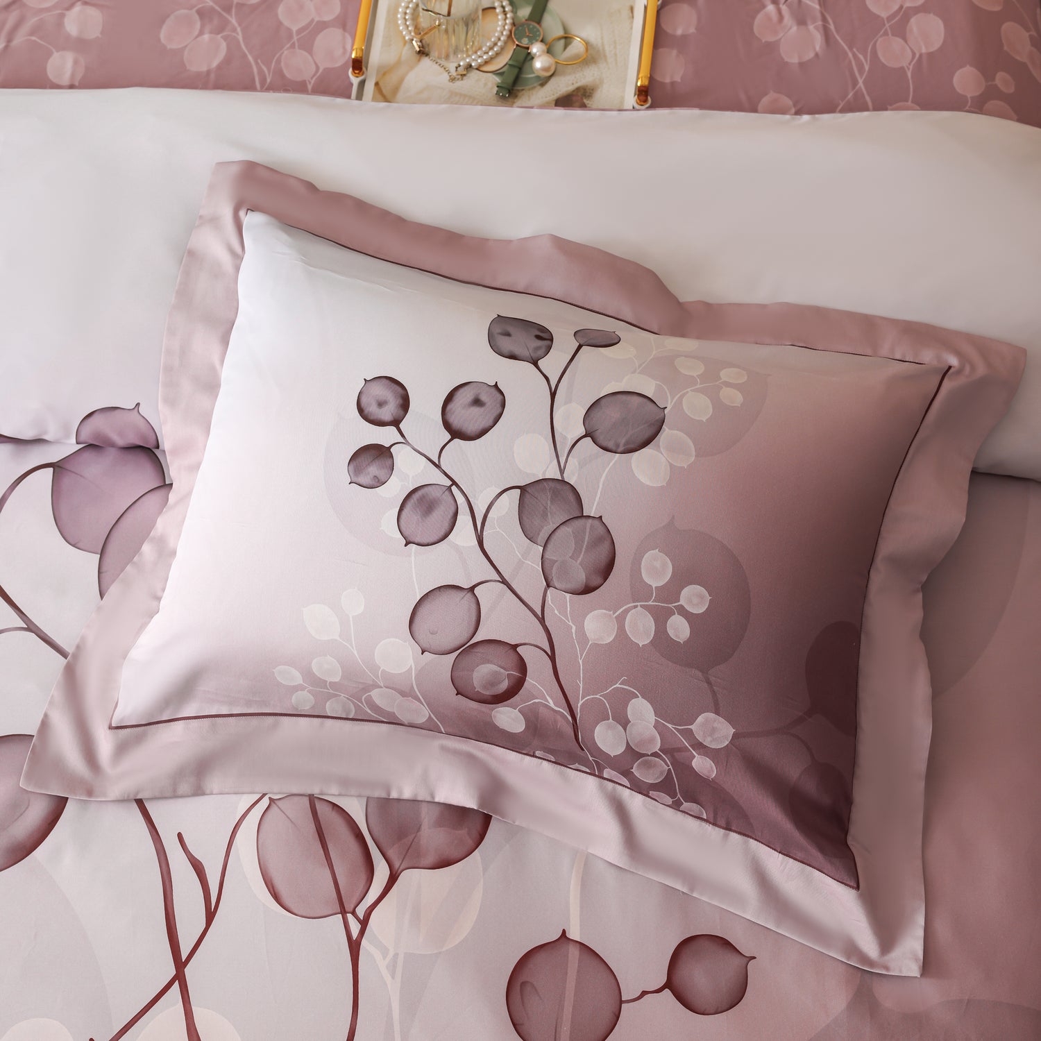 Caprice Bed Linen Set