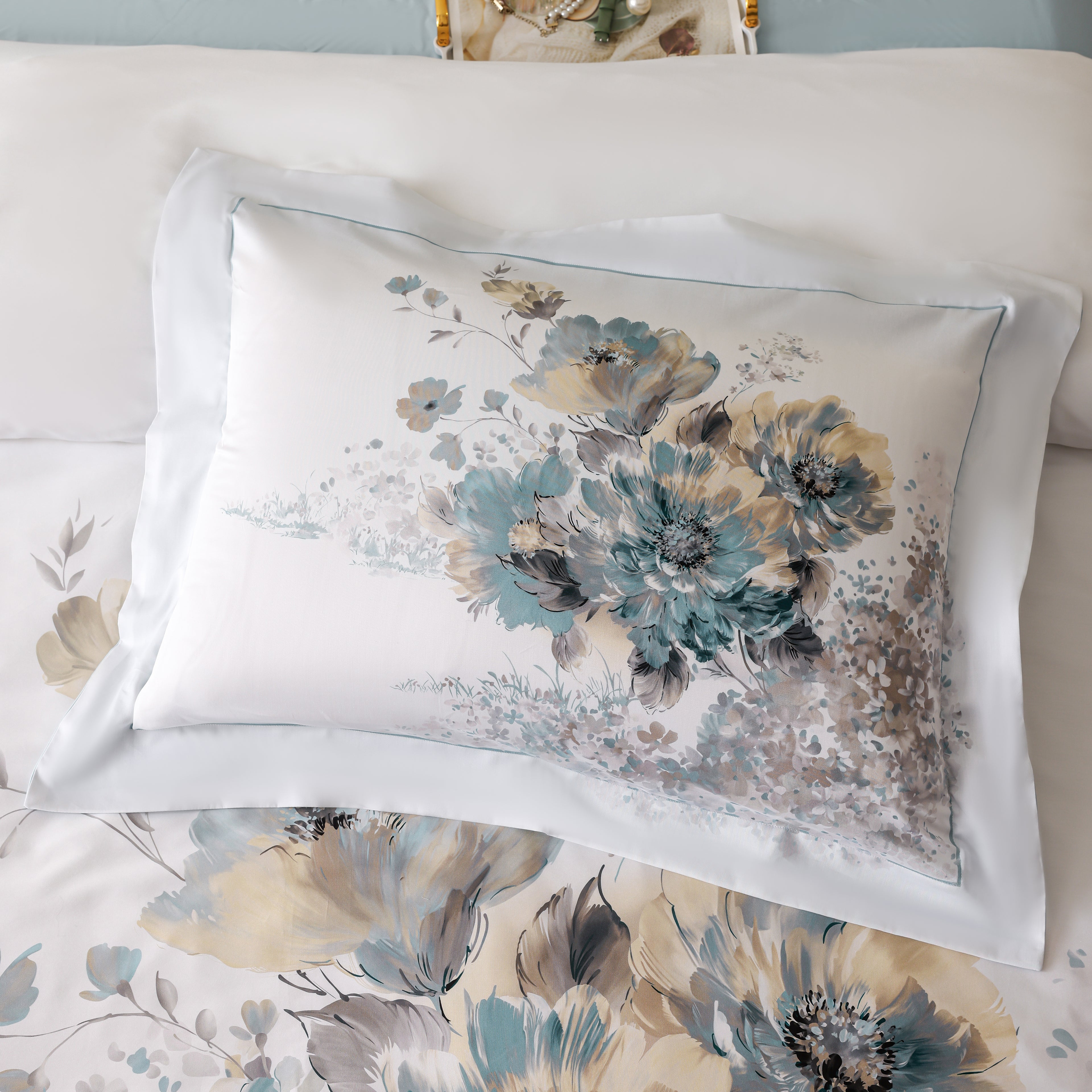 Gardenia Bed Linen Set