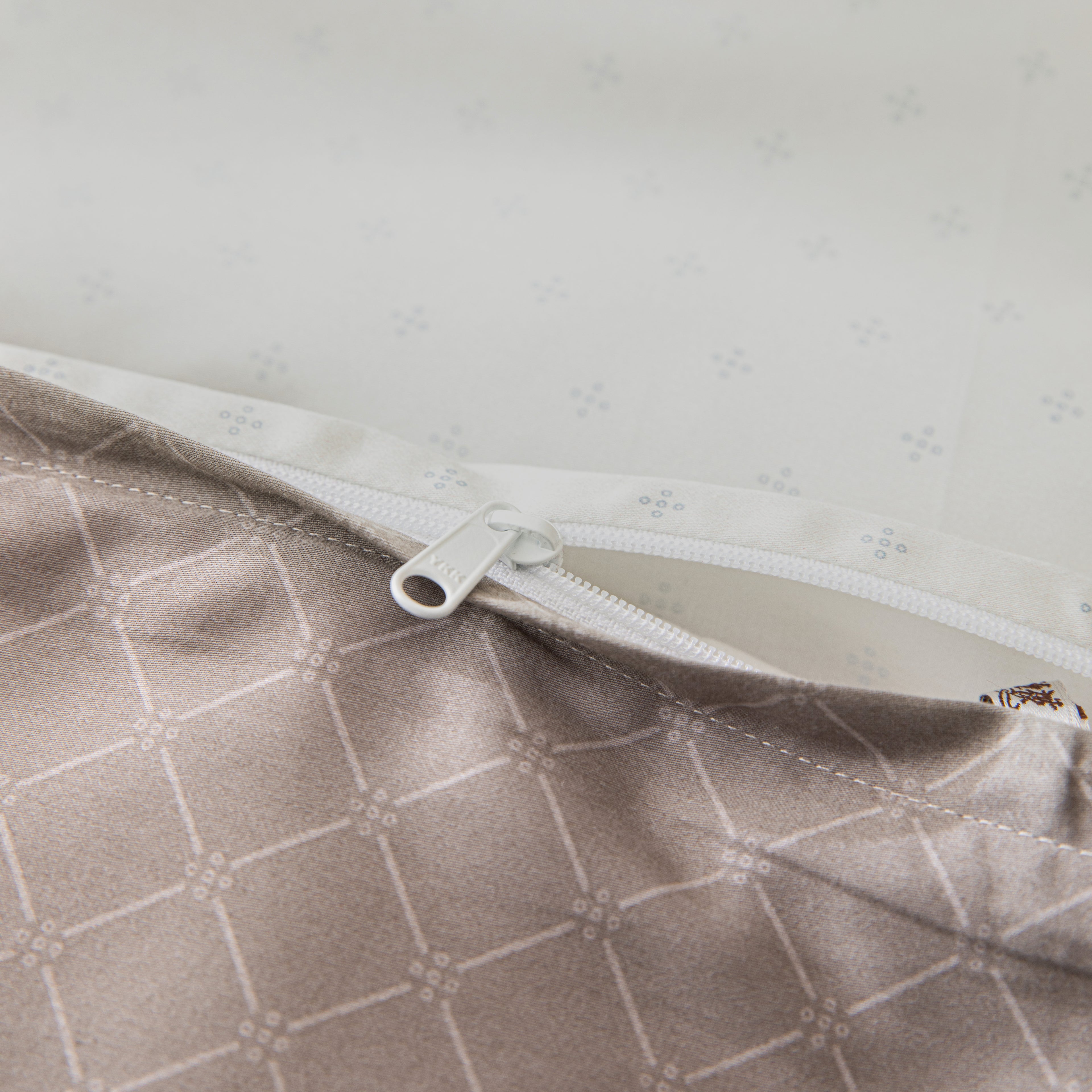 Regina Bed Linen Set