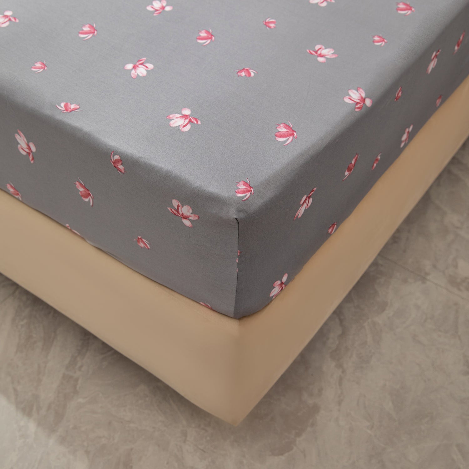 Pink Magnolias Linen Set